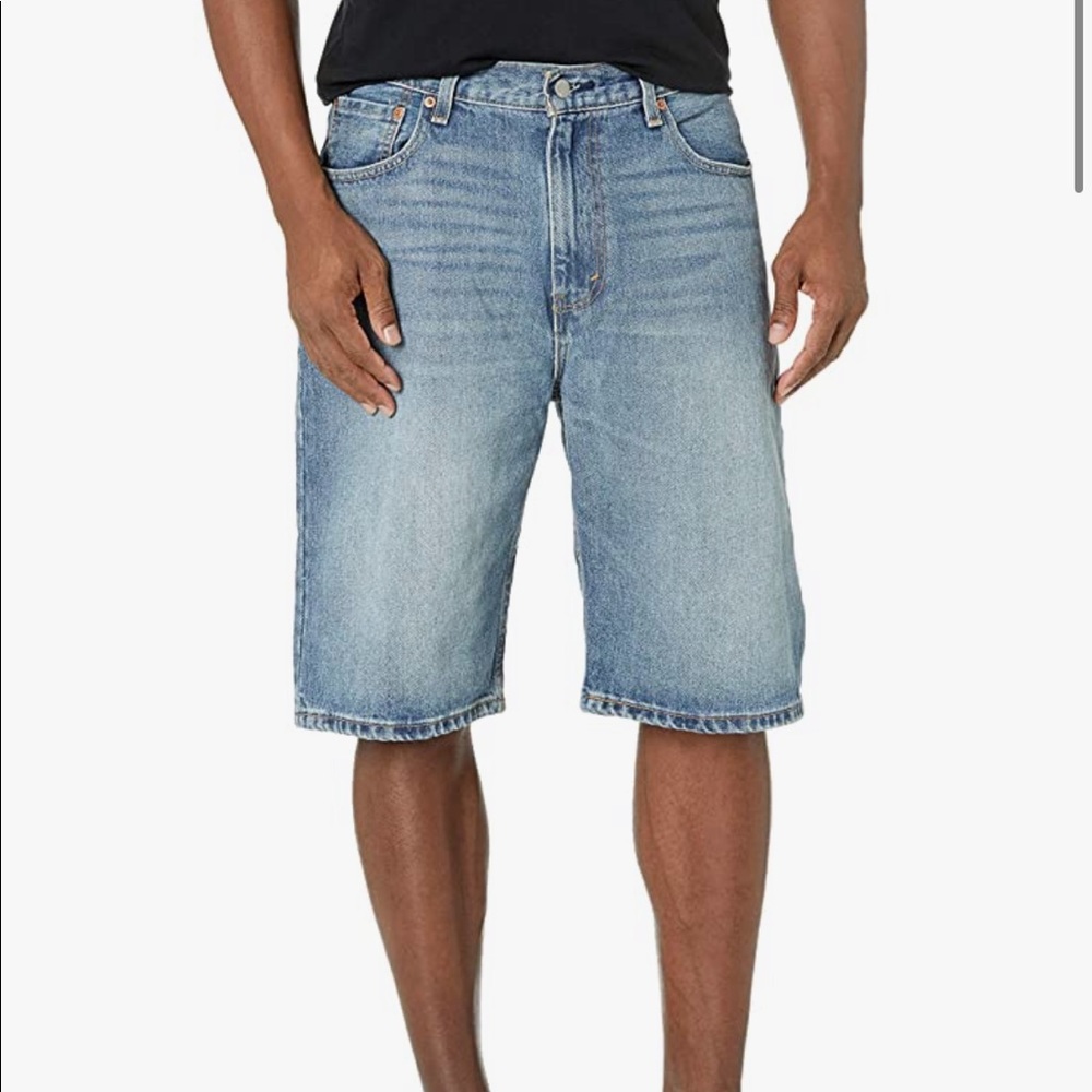 Levi’s 569 shorts